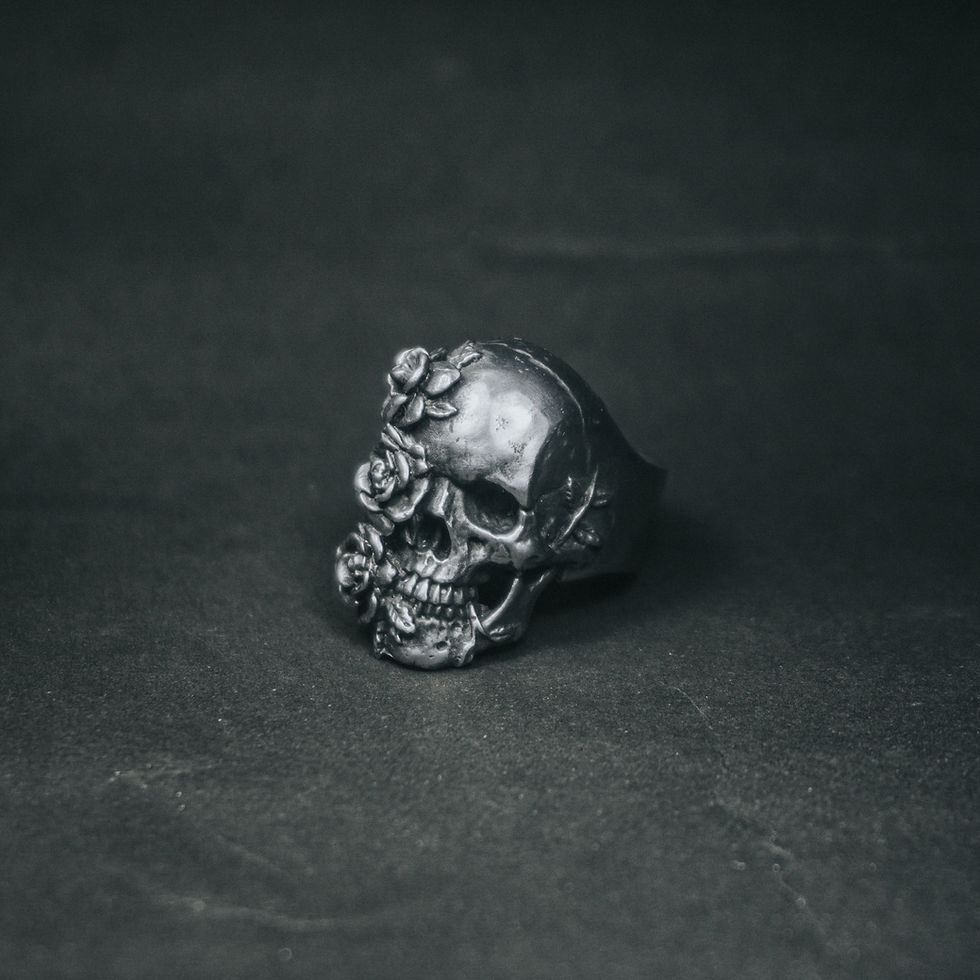 Thumbnail: Skull & Roses