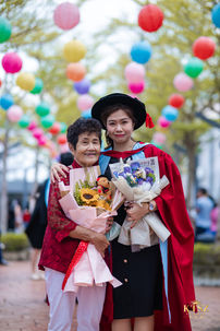 20220724_SharonYap_GradPortrait-10.jpg
