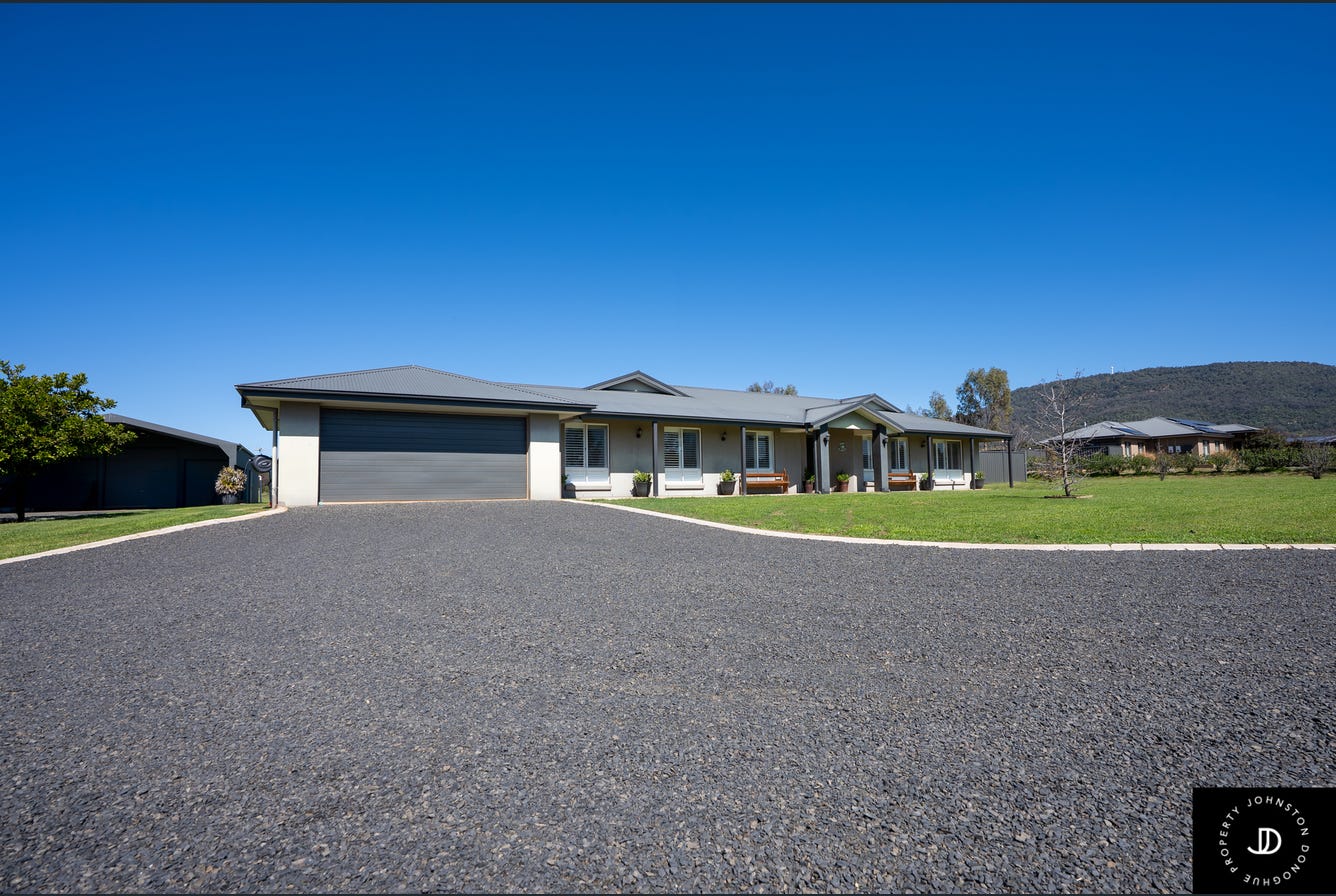 71 Kerry Elizabeth Drive, Gunnedah - Image 1