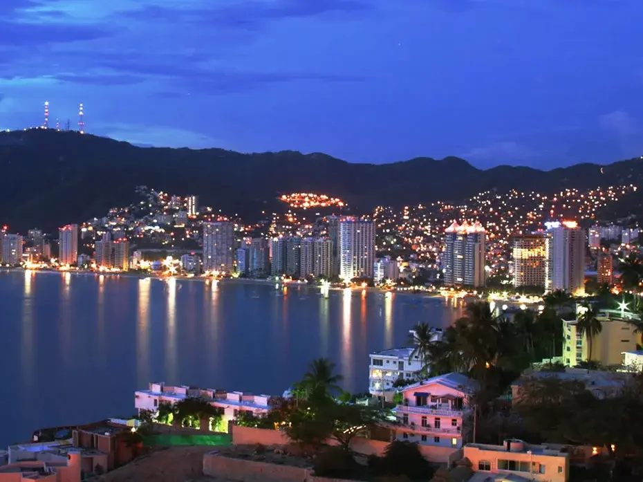 Fonatur refuerza inversión para consolidar el programa “Acapulco se Transforma Contigo”