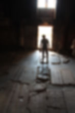 Miguel Biedma en un templo armenio