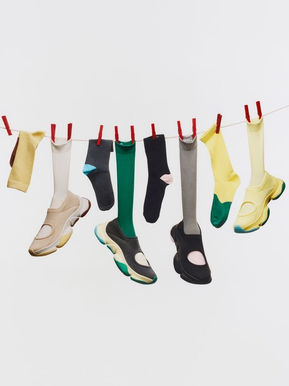CAMPER X ISSEY MIYAKE, LA SNEAKER QUE CONVIERTE LA LIBERTAD EN UN GESTO DE ESTILO