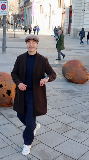 ¿QUÉ SON ESTAS CABEZAS QUE HAN APARECIDO EN PLENA GRAN VÍA?