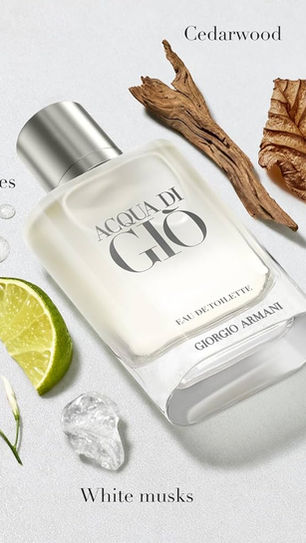 PORQUÉ ACQUA DI GIÒ ES EL REY INDISCUTIBLE DE LOS PERFUMES MASCULINOS EN VERANO (Y SIGUE DOMINANDO 30 AÑOS DESPUÉS)