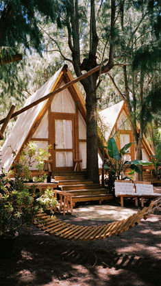 ¿CONOCES EL GLAMPING?