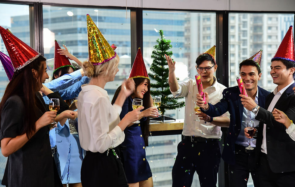 Cómo vestirse para las fiestas de empresa de Navidad
