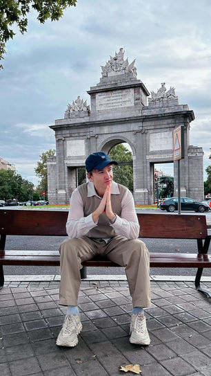 EL BEIGE, EL COLOR VERSÁTIL QUE DOMINA LA MODA MASCULINA ESTE OTOÑO 