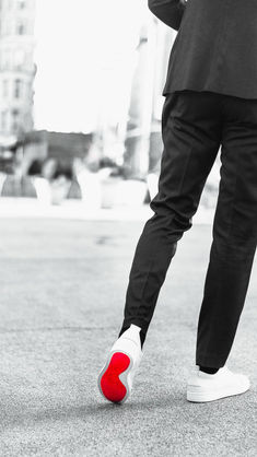 LAS LOUIS JUNIOR FLAT DE LOUBOUTIN, UNA INVERSIÓN DE FUTURO