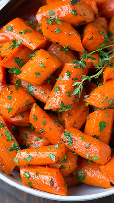 ¿TIENES MIEL Y ZANAHORIAS? PUES HACEMOS UN PLATO RIQUÍSIMO