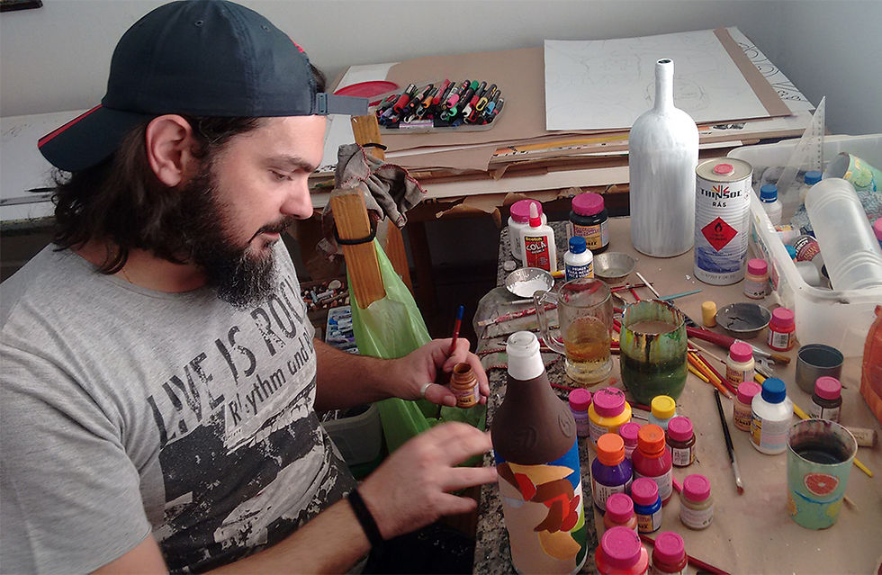 pintando garrafas