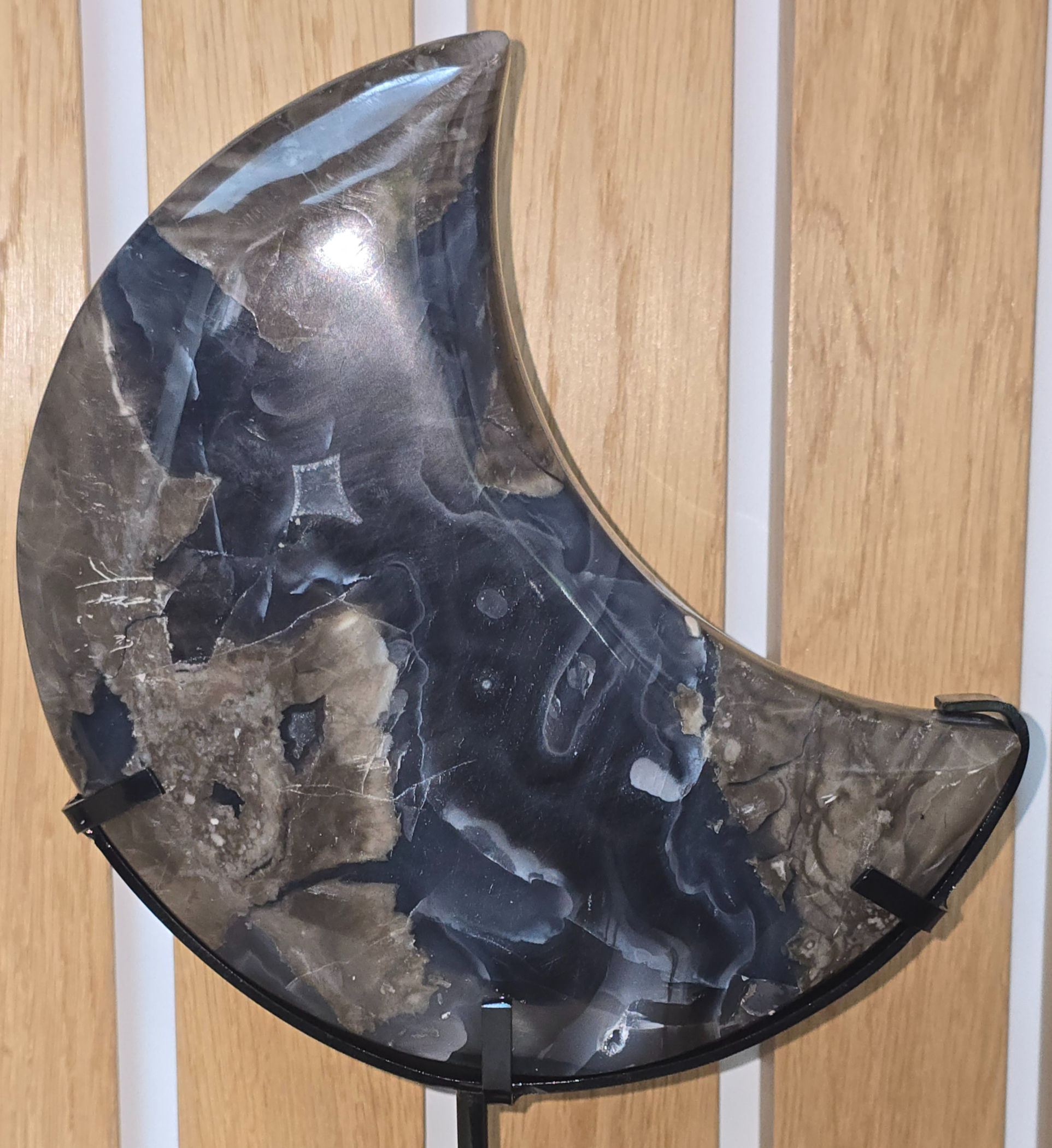 Volcano Agate Giant Moon & Stand UV Reactive