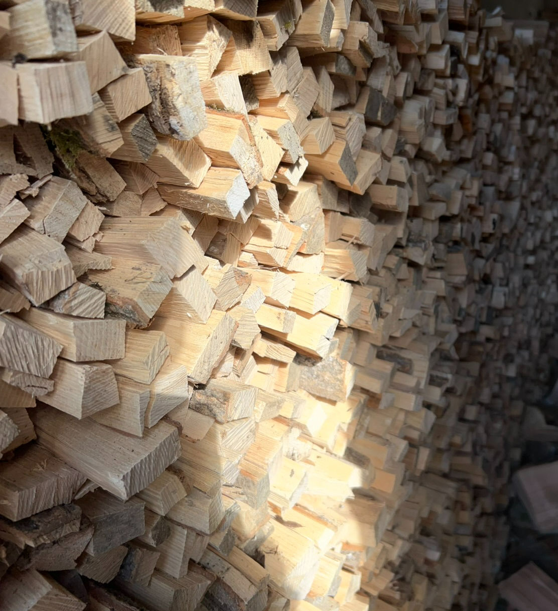Extra large bag of Ash Kindling (12.5kg)