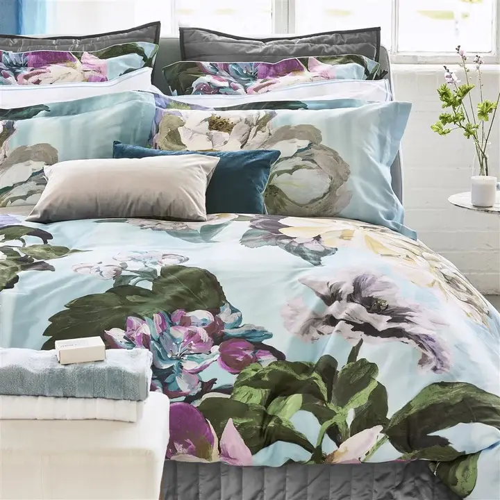 DELFT FLOWERS 300 THREAD COUNT BEDDING, BY DG