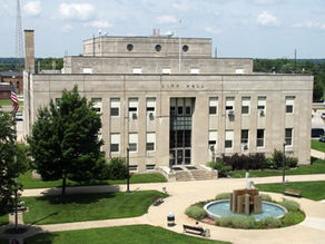 Terre Haute City Hall, photographed from the Vigo County Courthouse