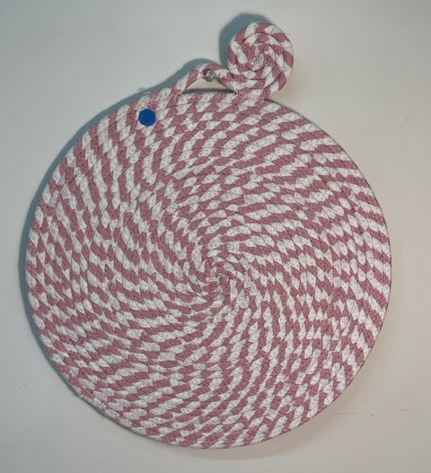 TR_13_Pink+White Fabrc Wrppd_Coil Accent.jpg