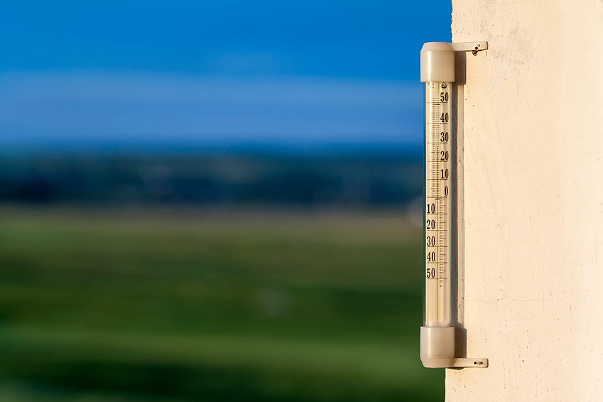 thermometer-celsius-showing-warm-temperature-on-bl-2026-01-06-10-00-57-utc (1).jpg