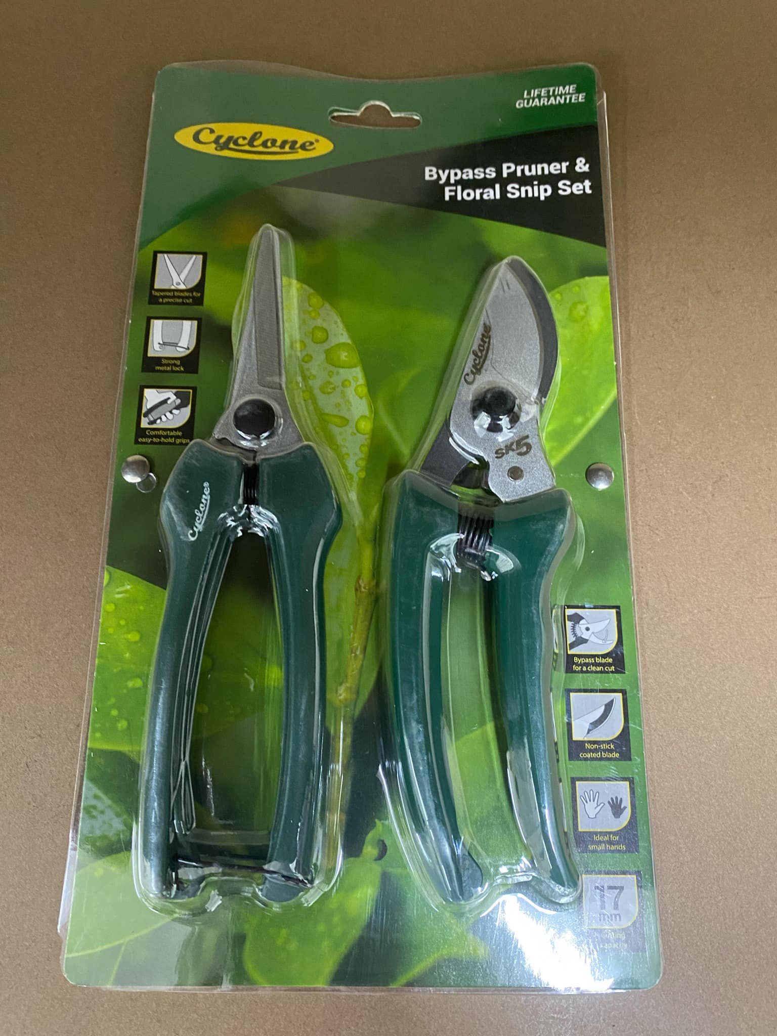 Pruners