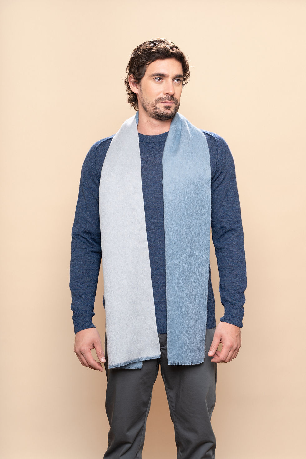 Thumbnail: Baby Suri reversible scarf - "Raymi"