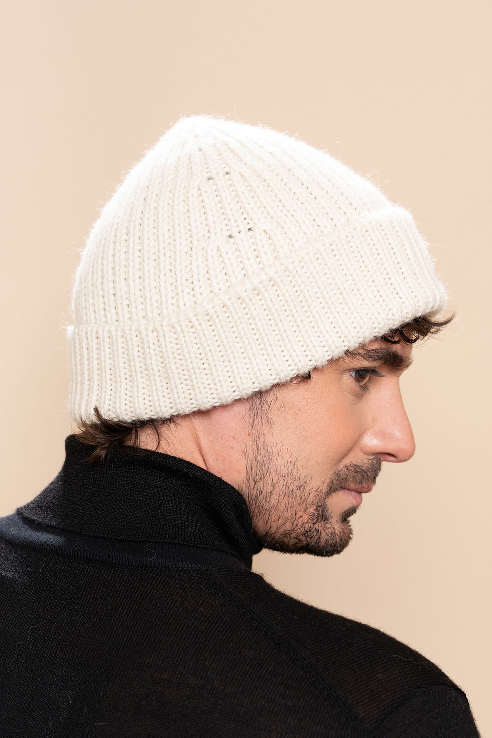 Thumbnail: Classic knitted hat - "Hatun"