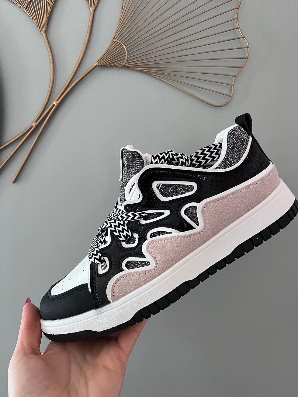 Miniature : Basket Tina 🖤