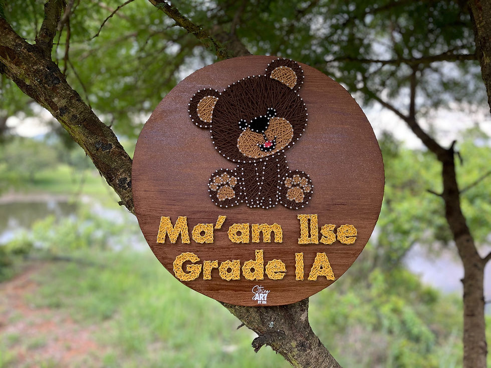 Thumbnail: Teacher name + theme (round cut)