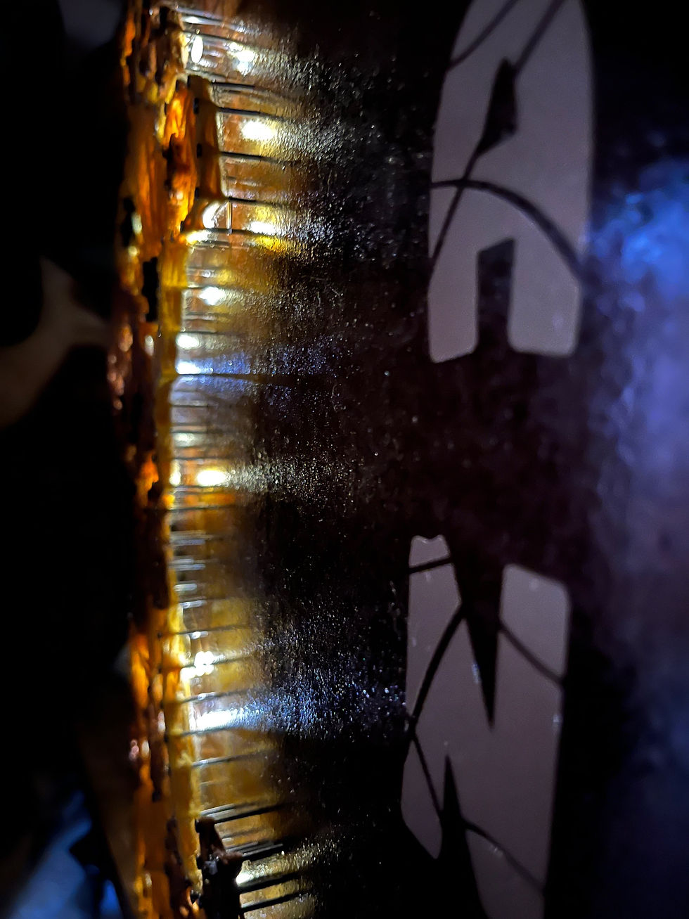 Thumbnail: Giraffe with vinyl cut out sticker