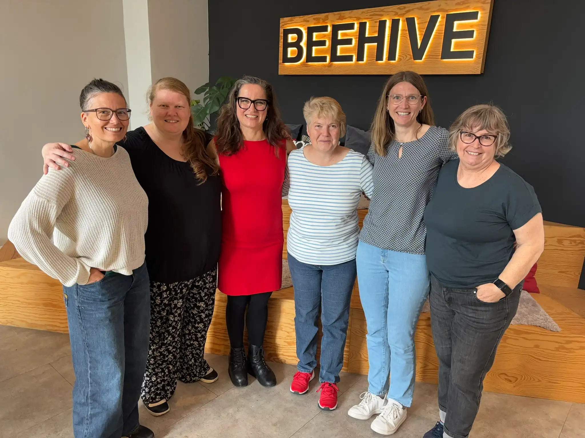 Die magazinfamily-Mädels im BeeHive