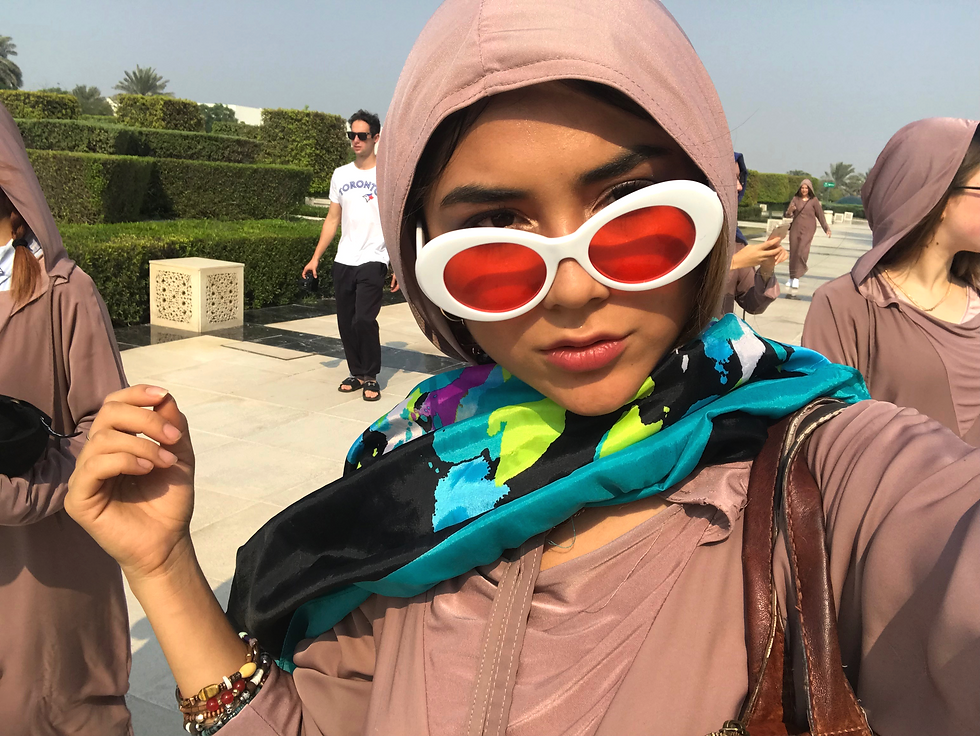 Meixcana en Toronto at the Sheikh Zayed Grand Mosque, Abu Dhabi, UAE