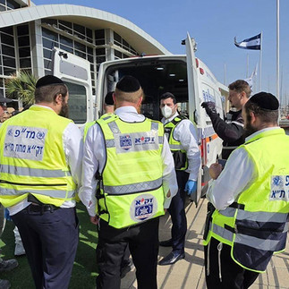 ZAKA volunteers