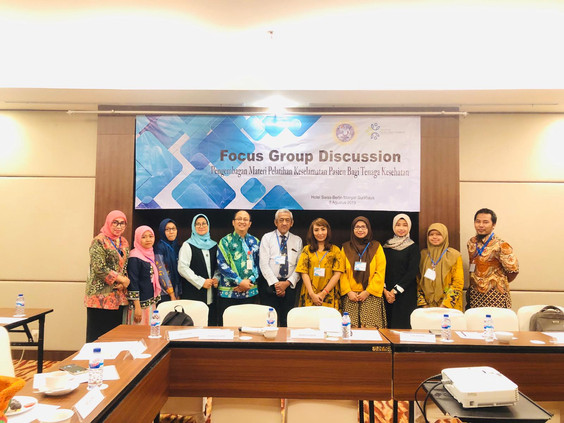 FGD session with professional organisations and Department of Health at District and Provincial levels