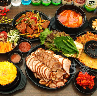 豚足セット(大)サイズ
￥9,190