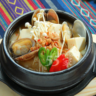 韓国味噌チゲ単品
￥1,000