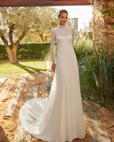 Elegante vestido de novia de dos piezas colección 2026 de Aire Barcelona.
