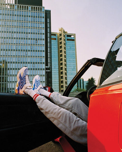 NIKE AirMax TW In-Store and Digital Campaign