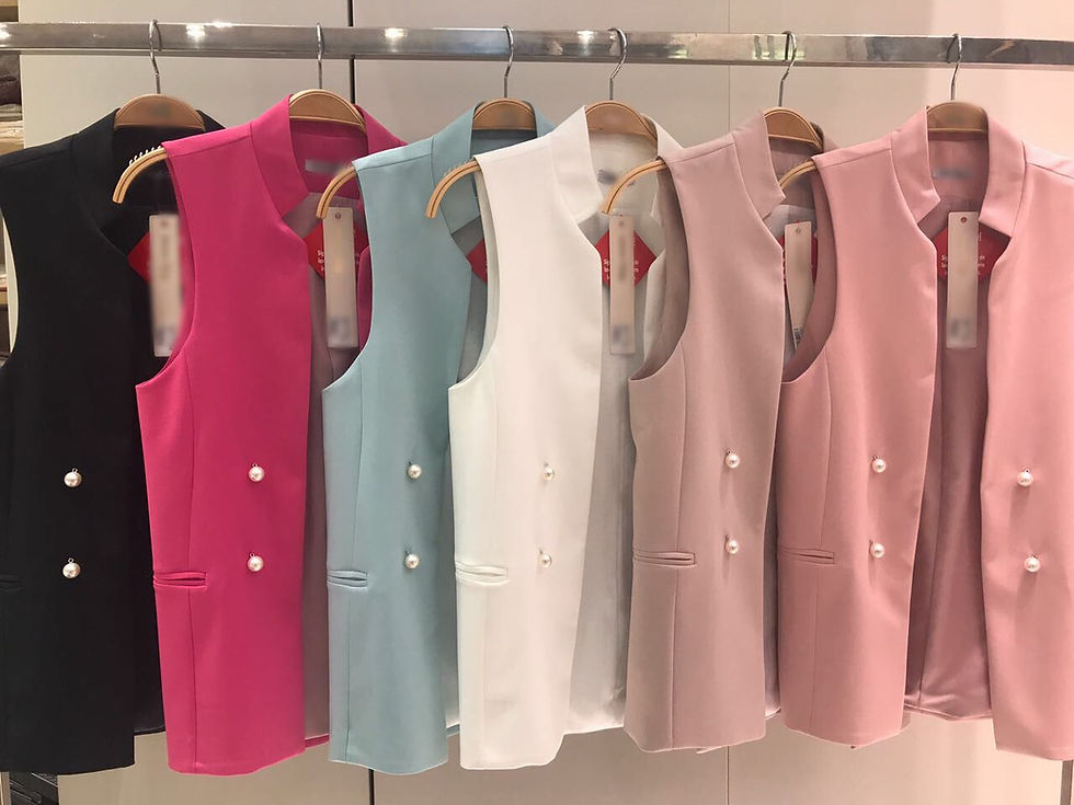 Miniatura: Colete com Botões em Pérolas