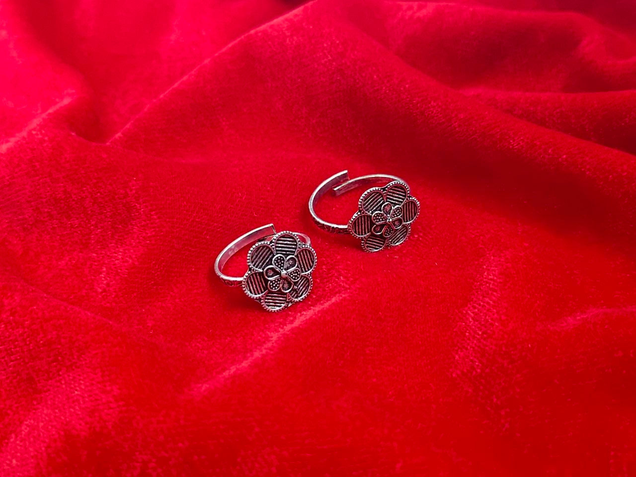 Oxidised Silver Adjustable Toe Ring | Lightweight Traditional Foot Jewellery