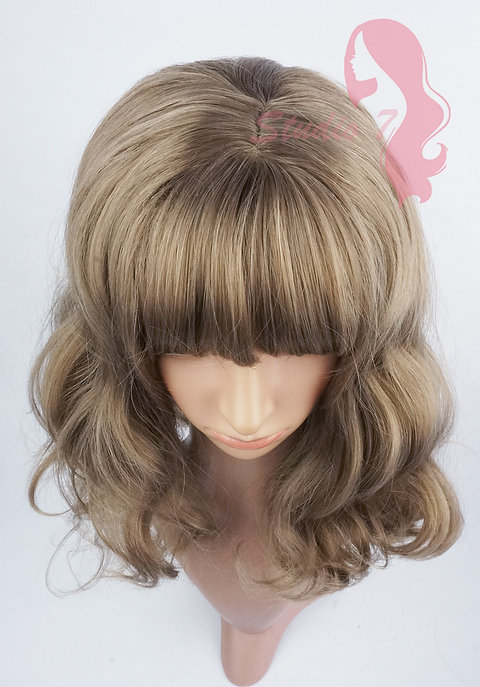 W153 Dark Blonde Mid Length Wavy Straight Fringe Studio7uk