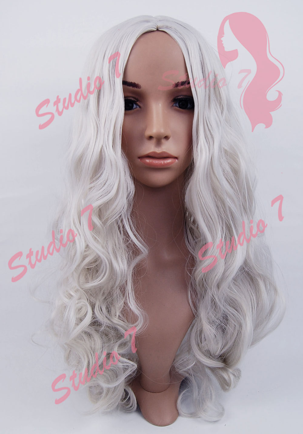 W231 Silver Extra Long Wavy Wig