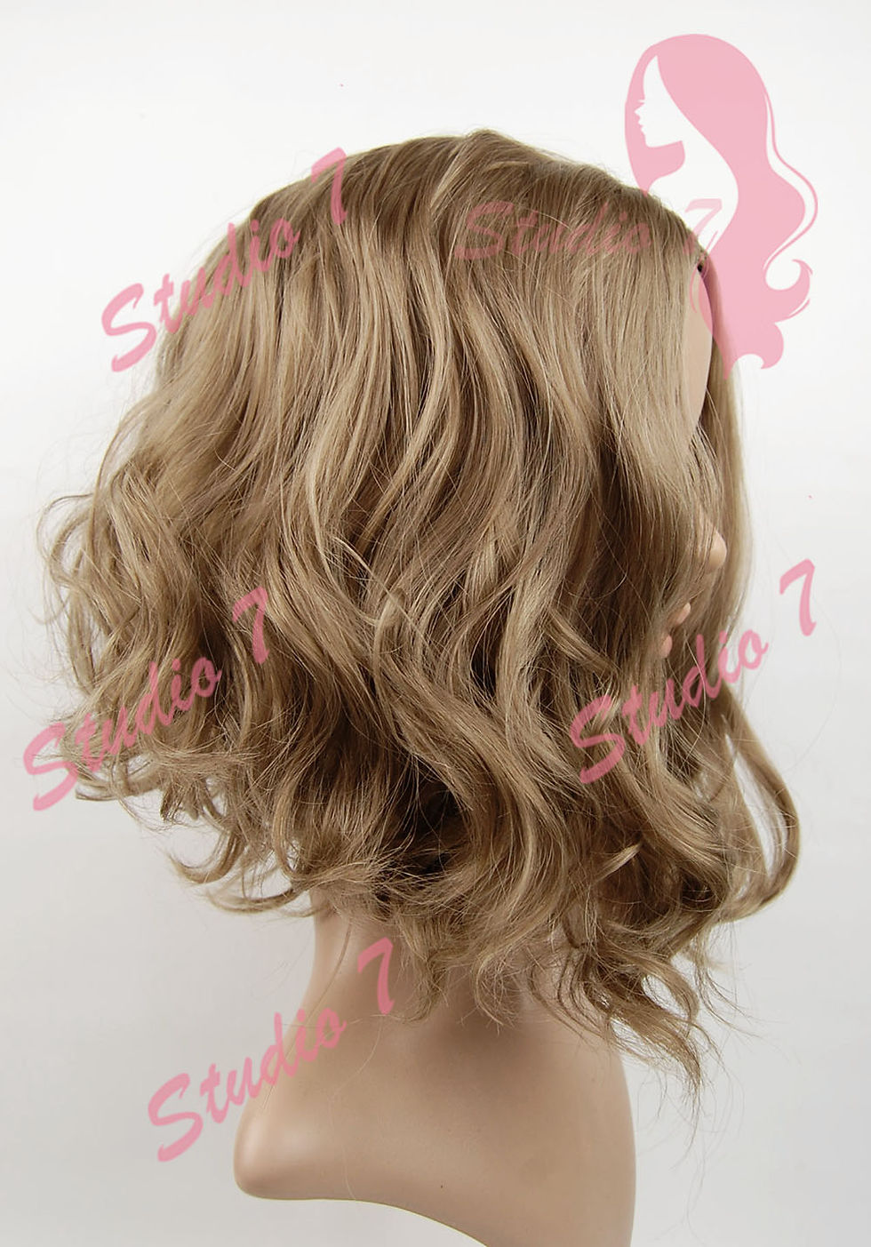 Thumbnail: W247 Ash Blonde Shoulder Length Wavy Bob