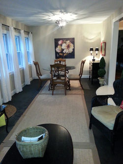 Front 4-season porch_Bridle Chambers