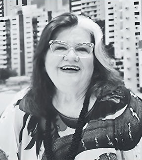 elna trindade (1)_edited_edited_edited.jpg