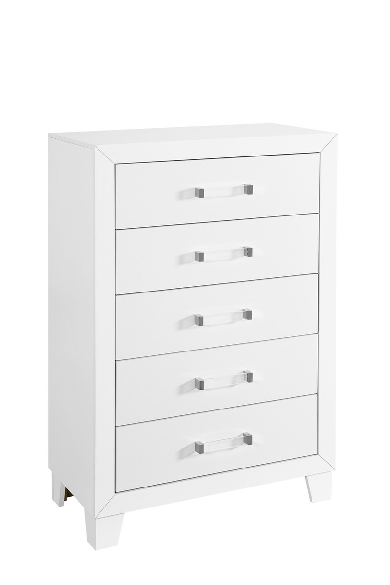 Luccia-White Chest