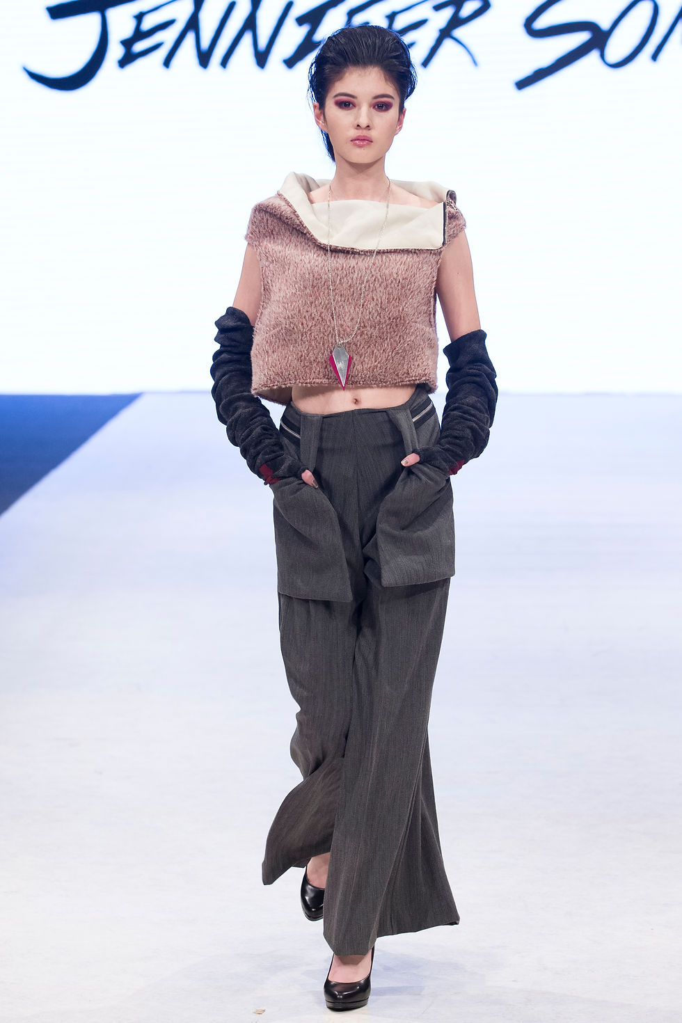 Look 7