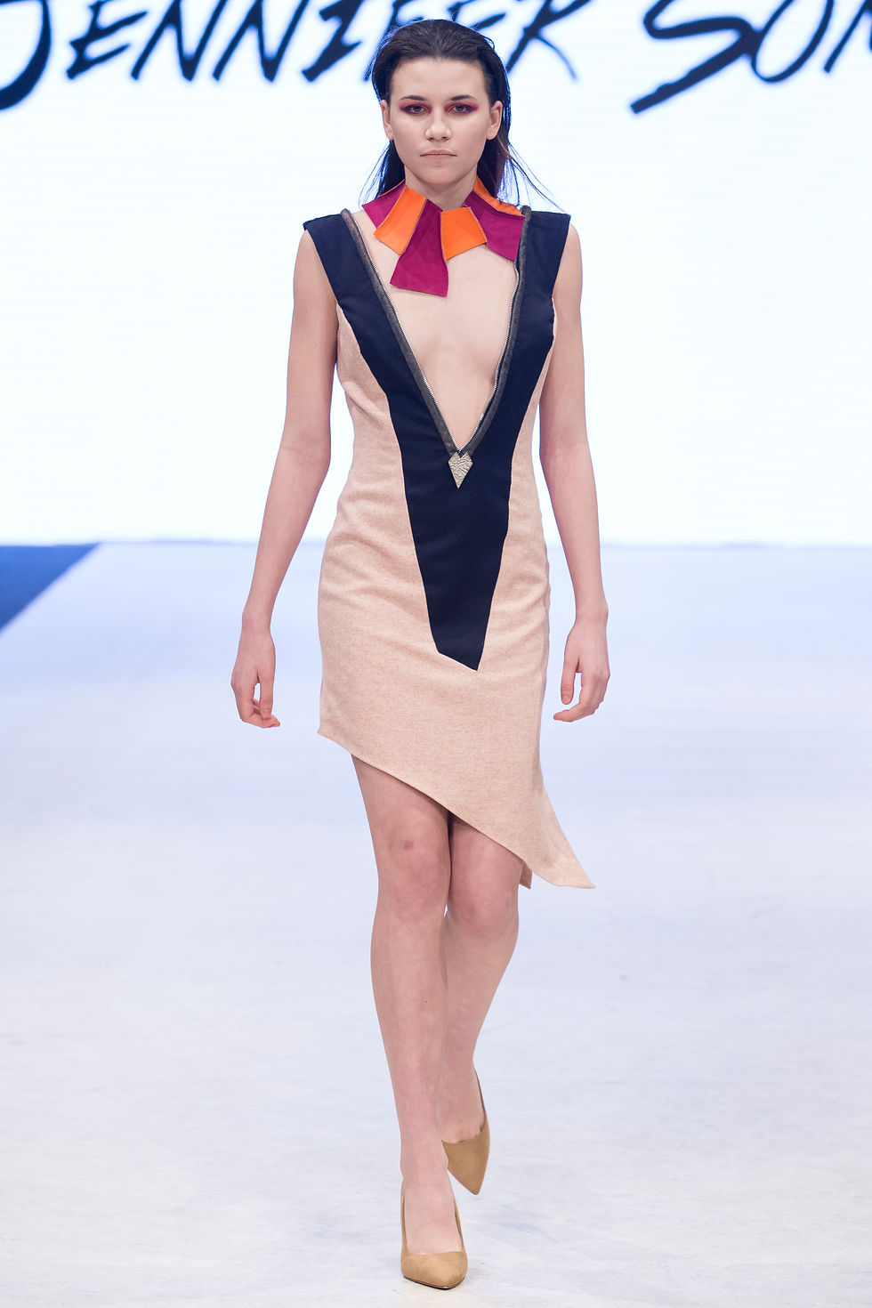Look 11