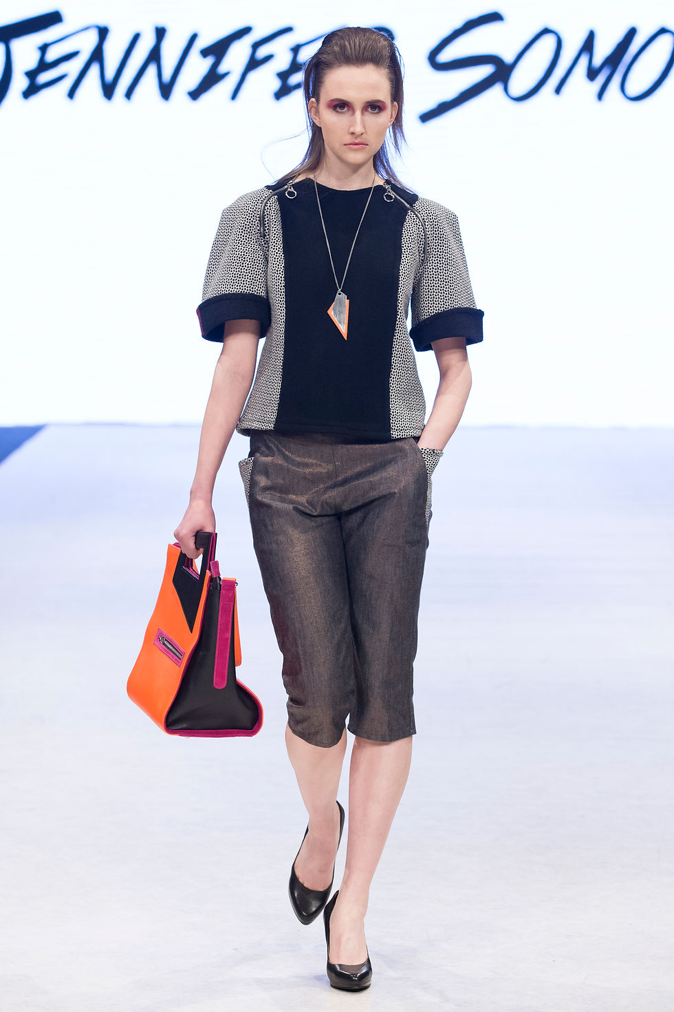 Look 1