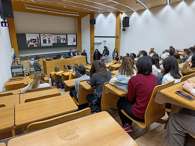 11062b_fd5c21cdc57f4b19b00f8ec0988396fe_