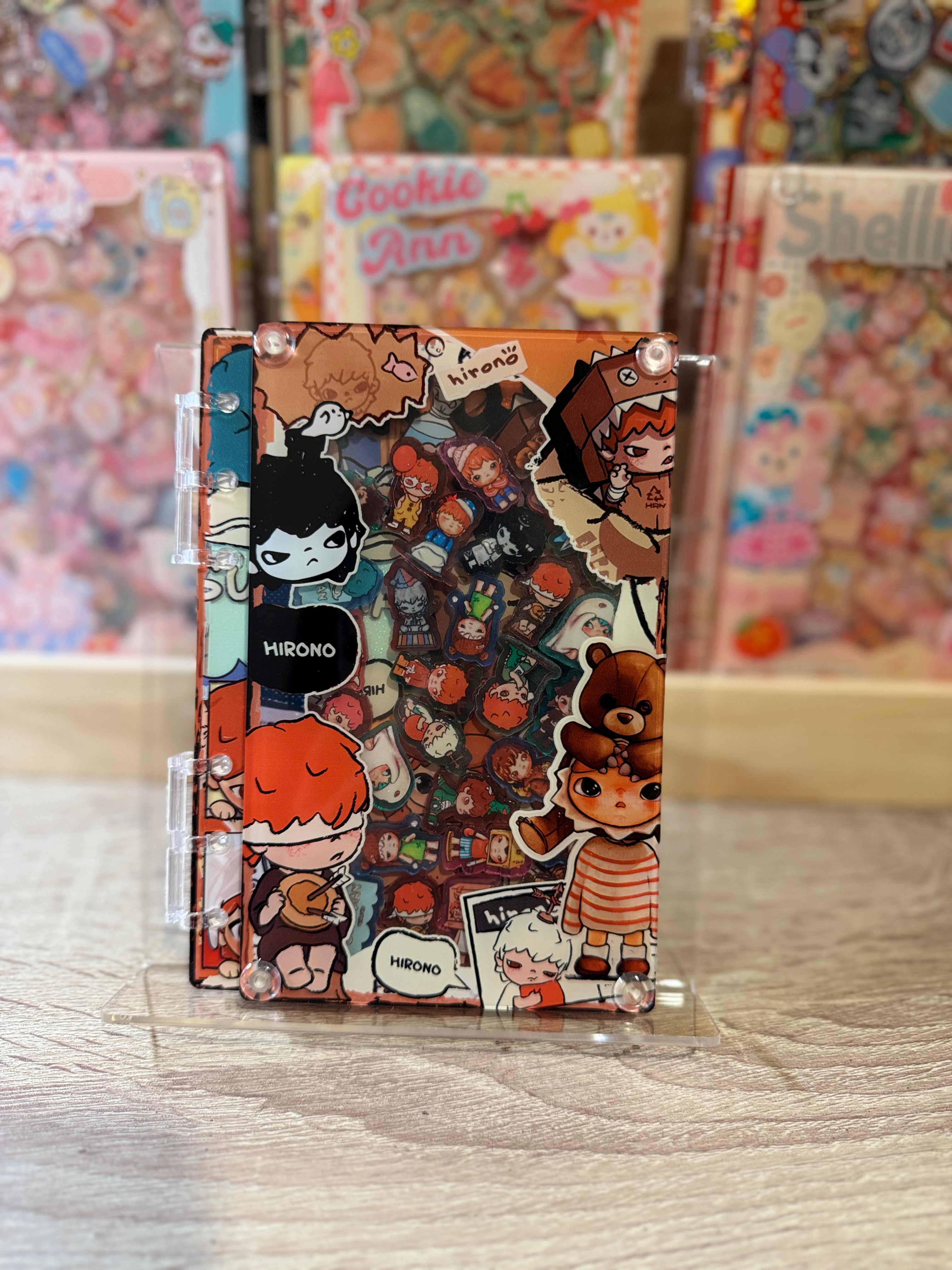 Acrylic Shaker Notebook - Popmart Hirono