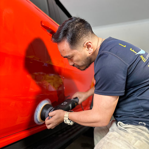 wilson tran (owner) paint correcting