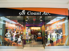 98 Coast Av. Ventura