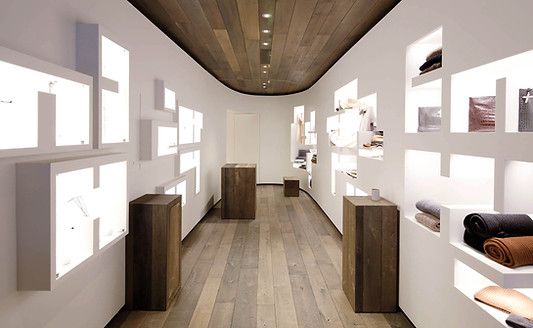 001_LJCROSS_Retail_Interior_ShelfLighting copy.jpg